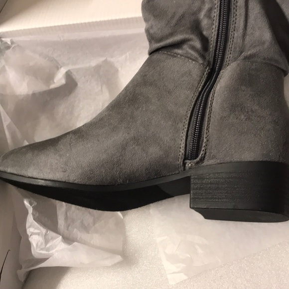 Gray Boots - Picture 3 of 3